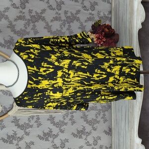 Torrid black and yellow abstract open back top